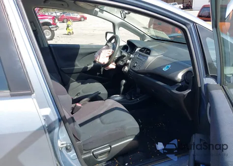 2011 Honda Fit Sport из США, поврежденный, VIN JHMGE8H51BC019705